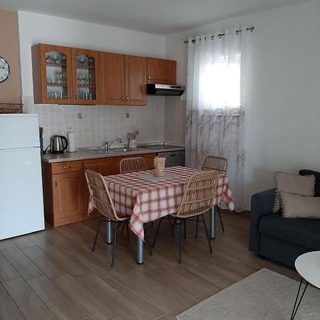 Apartmán Apartman Mima Porat  Exteriér fotografie