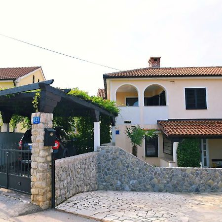 Apartmán Apartman Mima Porat  Exteriér fotografie