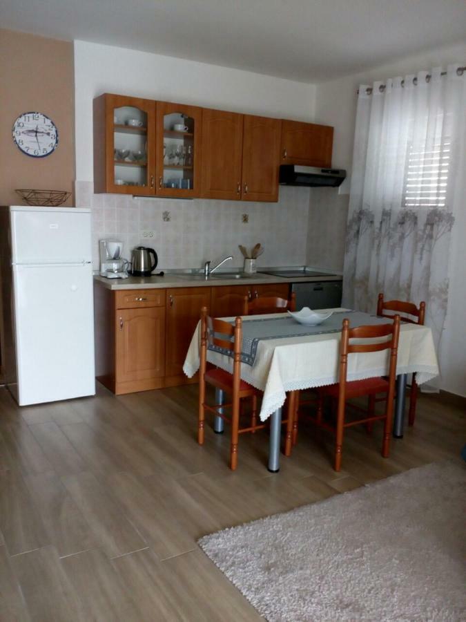 Apartmán Apartman Mima Porat  Exteriér fotografie